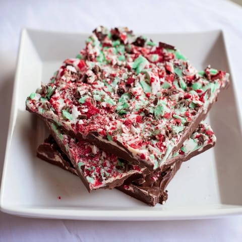 Viral Chocolate Peppermint Bark