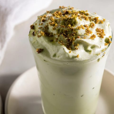 Sugar-Free Gingerbread Matcha Frappe